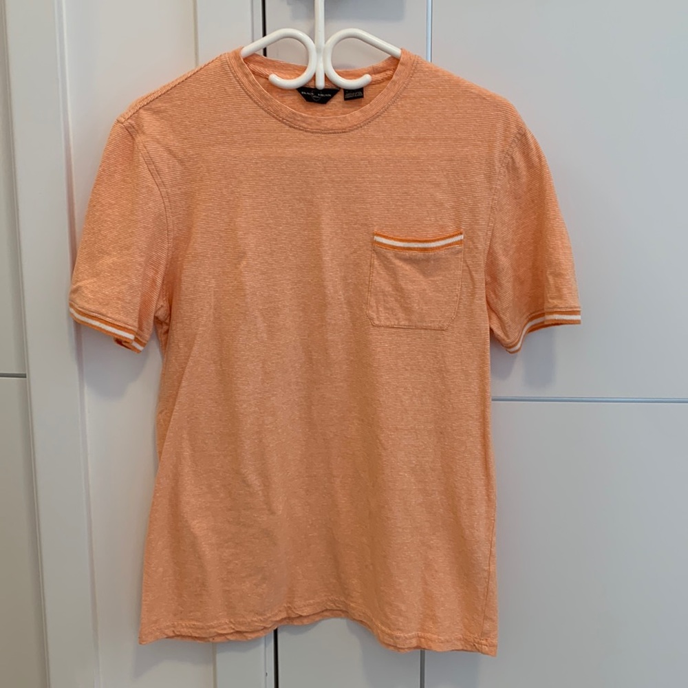 Orange tshirt with front pocket
